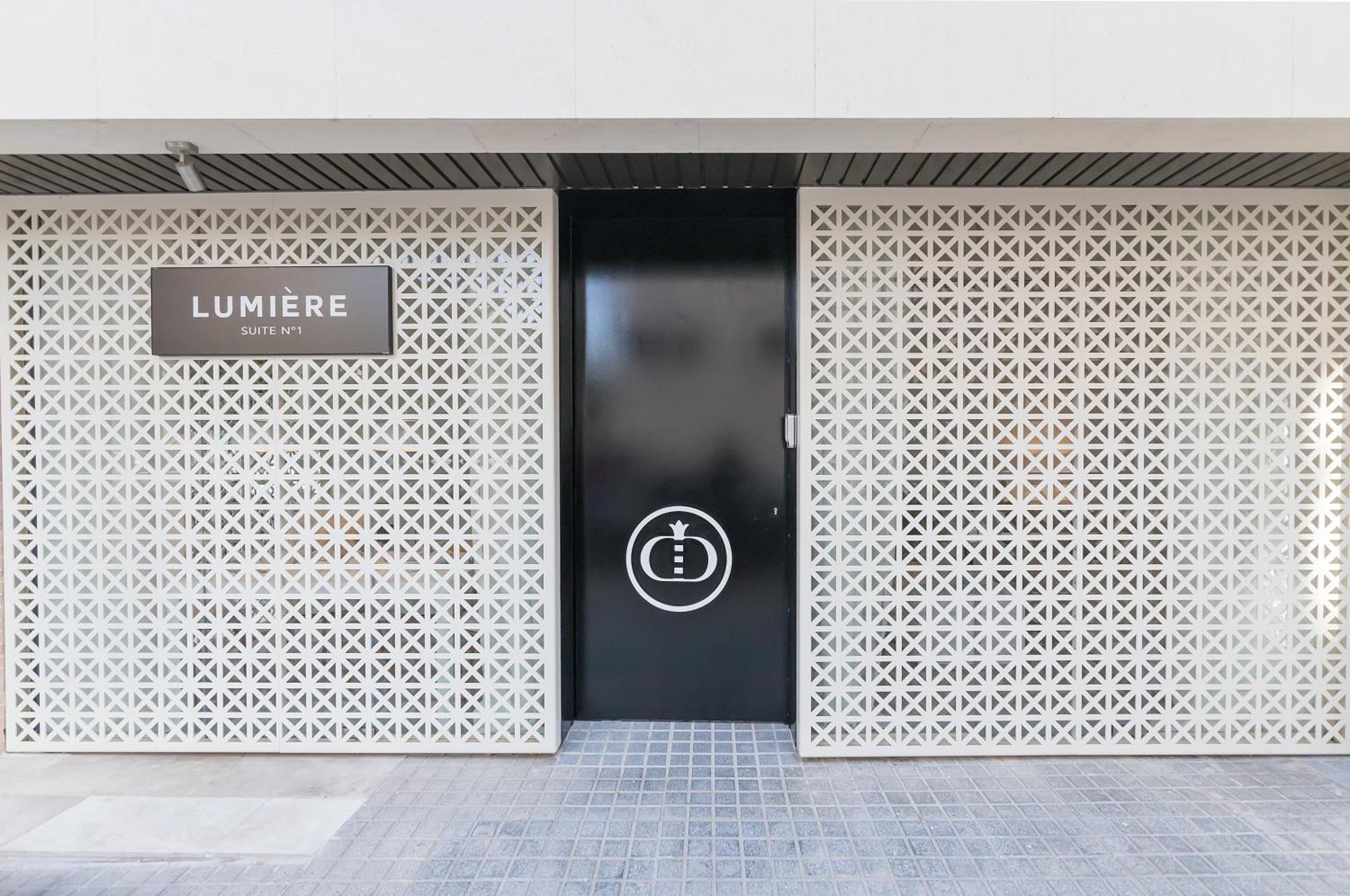 Bhost - Lumiere Suites Córdoba Buitenkant foto